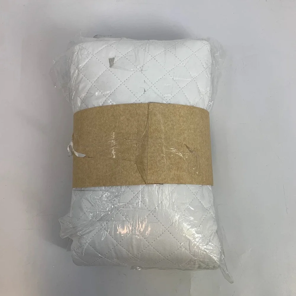 Ella Jayne Basic Collection Waterproof‎ Hypoallergenic Cal King Matt Protector